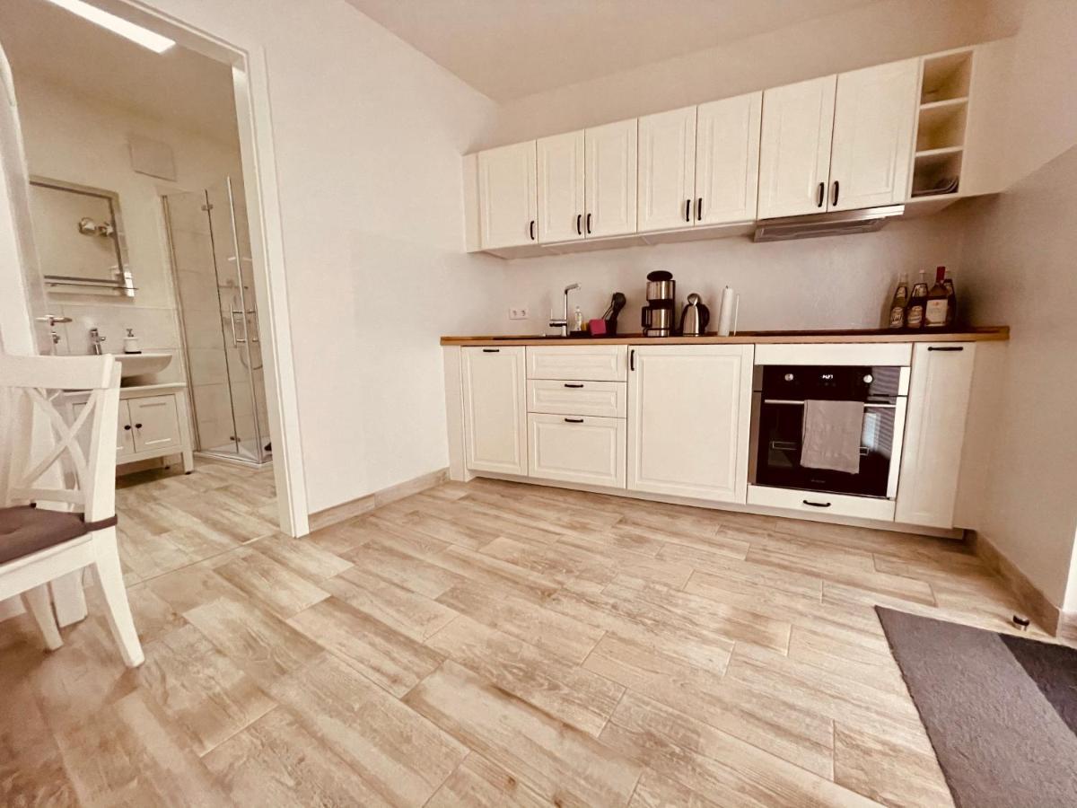 Ferienwohnungen Mey Haus Zum Rosenstock Erfurt Luaran gambar