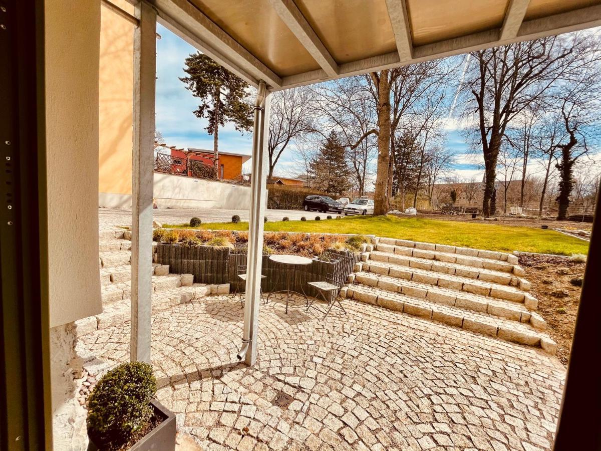 Ferienwohnungen Mey Haus Zum Rosenstock Erfurt Luaran gambar